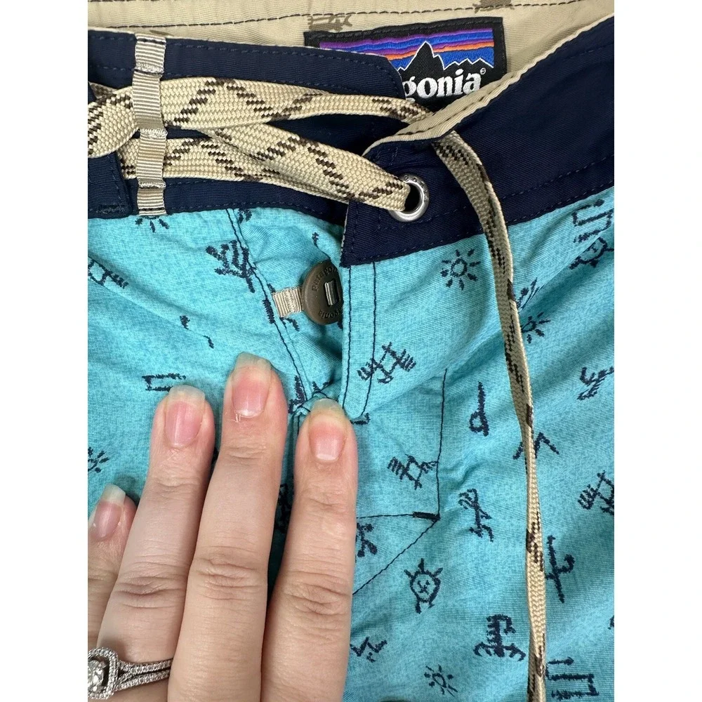 Patagonia Board Shorts Men's 28 Swim Surf Drawstring Cactus Print Blue‎